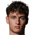 https://img.jingbaotiyu.cn/img/basketball/player/301da3a686f2e1cacdca26aabee0c6f0.png