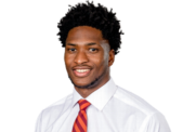 https://img.jingbaotiyu.cn/img/basketball/player/5e3e5401a705056dbd1361b9f1123ef4.png