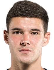 https://img.jingbaotiyu.cn/img/football/player/0e2d96797833460c87a4c52af50e17b4.jpg