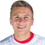 https://img.jingbaotiyu.cn/img/football/player/3235b41ec6017f500c52fa2f474f73d8.png