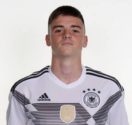 https://img.jingbaotiyu.cn/img/football/player/53b25842064bc5dc56bac70d648d7859.jpg