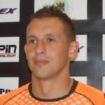https://img.jingbaotiyu.cn/img/football/player/880e417136f3817cbf619ad9dc1044ec.png