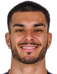 https://img.jingbaotiyu.cn/img/football/player/91b4253a87b70e1894cf0c5e5d0c49c0.png