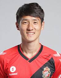 https://img.jingbaotiyu.cn/img/football/player/9646248183d3ccff3339134597a9bbd8.jpg