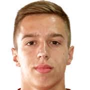 https://img.jingbaotiyu.cn/img/football/player/a78f4b47635d1d3df028a5db8d7eda55.jpg