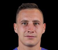 https://img.jingbaotiyu.cn/img/football/player/ad8db23420c94678631a838be2b82012.png