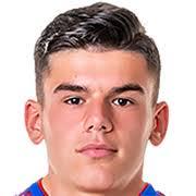 https://img.jingbaotiyu.cn/img/football/player/c07e192c70104c4b0f86dea0602385bd.jpg