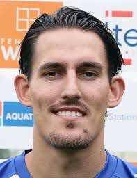 https://img.jingbaotiyu.cn/img/football/player/cc1779a421630e8153398e637aad2295.jpg